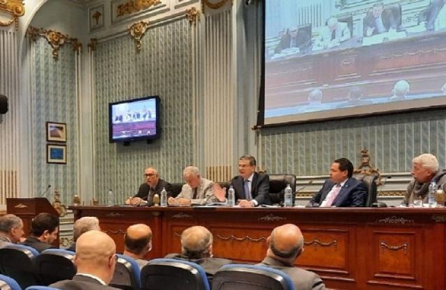 لجنة الزراعة والرى في البرلمان تستمع إلى رئيس البنك الزراعى المصرى