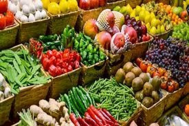 أسعار الخضروات والفاكهة بسوق العبور اليوم الخميس 18-8-2022