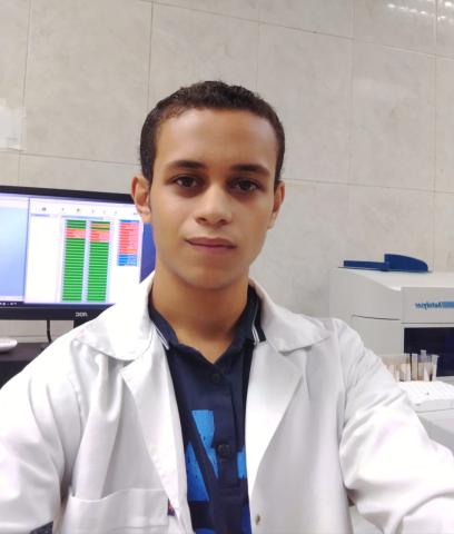 الباحث الكيميائي د. عبدالله أسامة