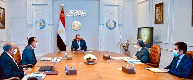 السيسي يستعرض مع مدبولي وكامل جهود تطوير منظومة صناعة الألمونيوم في مصر
